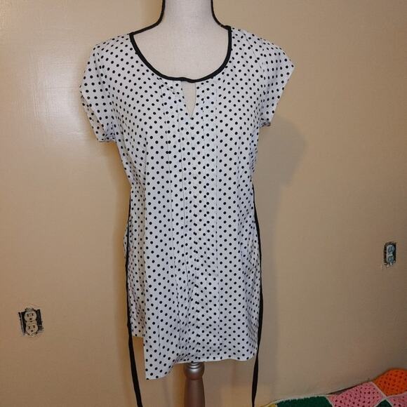 Two Hearts Maternity Size Small Maternity Short Dress Polka Dot White Black Tuni - Picture 10 of 14